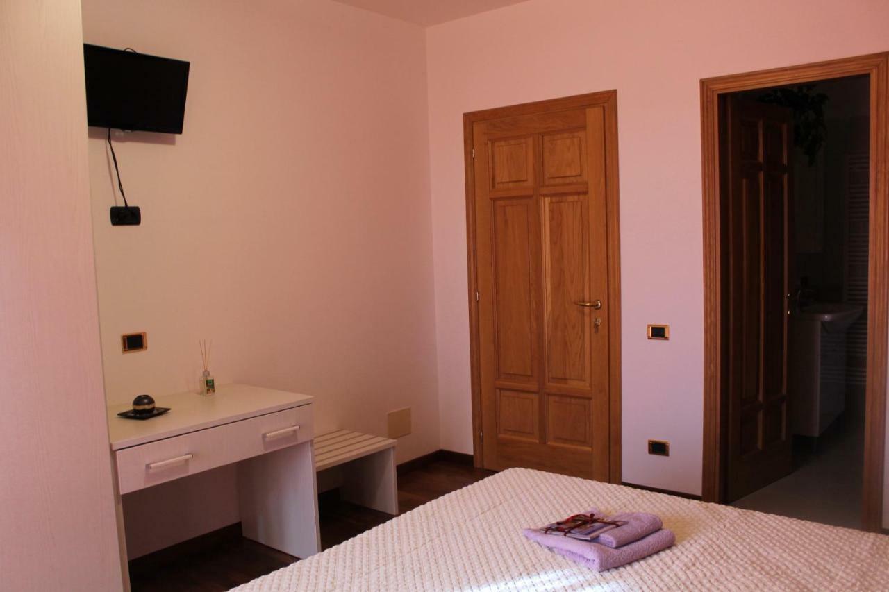 Il Mandorlo B&B Civitanova Alta Εξωτερικό φωτογραφία